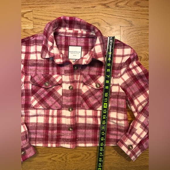 Bagatelle Red & Pink Plaid‎ Crop Jacket Sz M - Picture 2 of 7